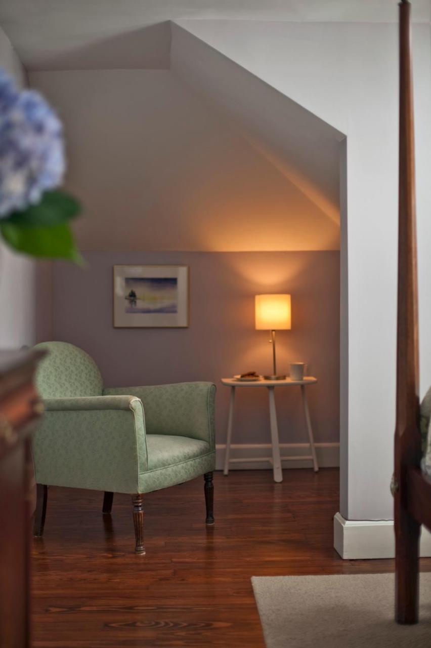 Newcastle Inn エクステリア 写真