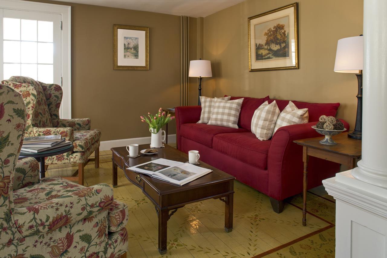 Newcastle Inn エクステリア 写真