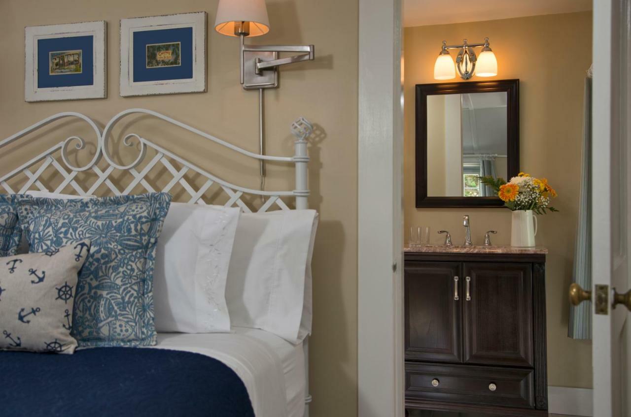 Newcastle Inn エクステリア 写真